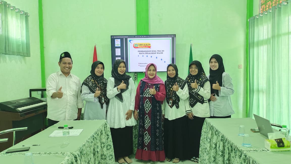 Pemantapan TKA, Madrasah Ar-Roudhoh Gelar Pengembangan Mutu Guru Bersama Dosen Universitas Jember
