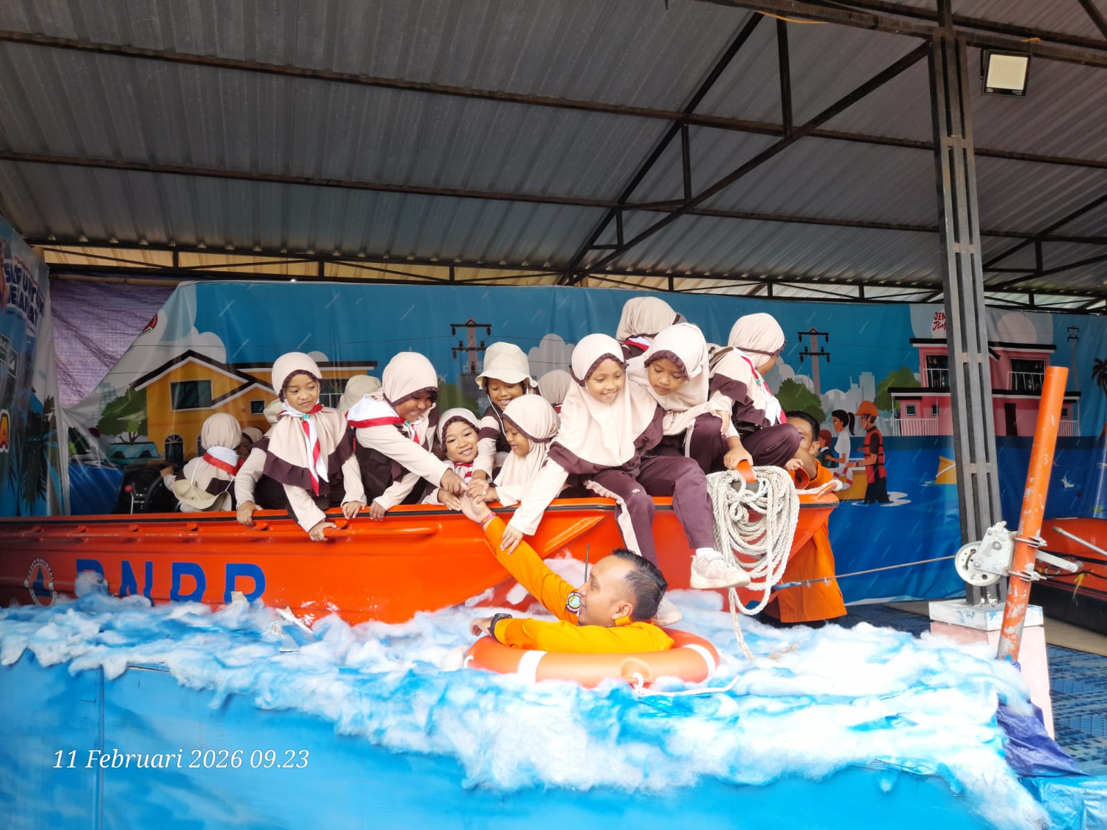 🌟 Seru dan Edukatif! Siswa TK Ar-Roudhoh Belajar Mitigasi Bencana di BPBD Kabupaten Jember