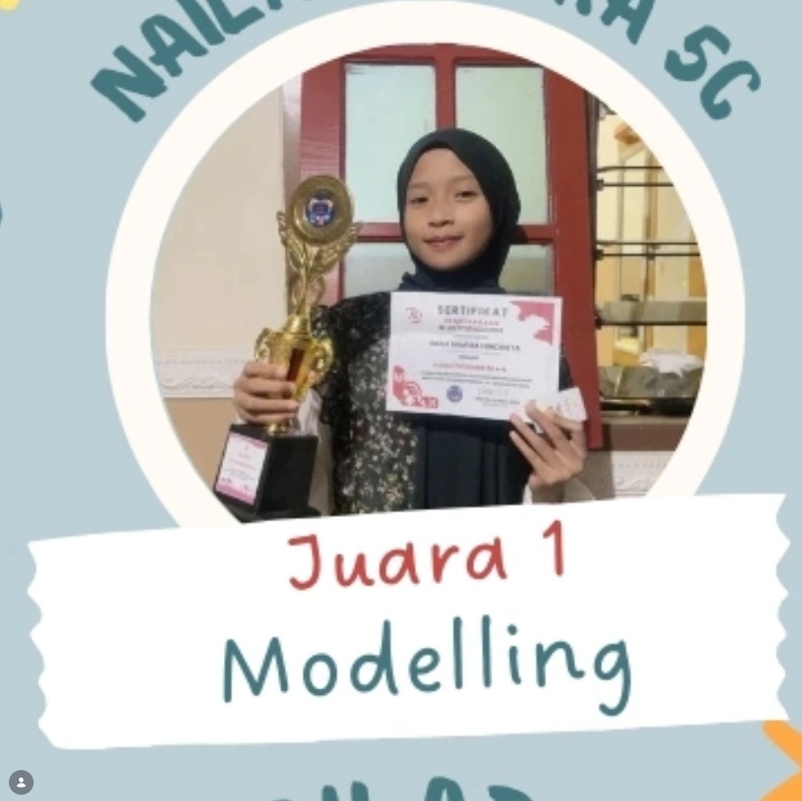 Naila Shafira Raih Juara 1 Lomba Modelling Tingkat Nasional 2024